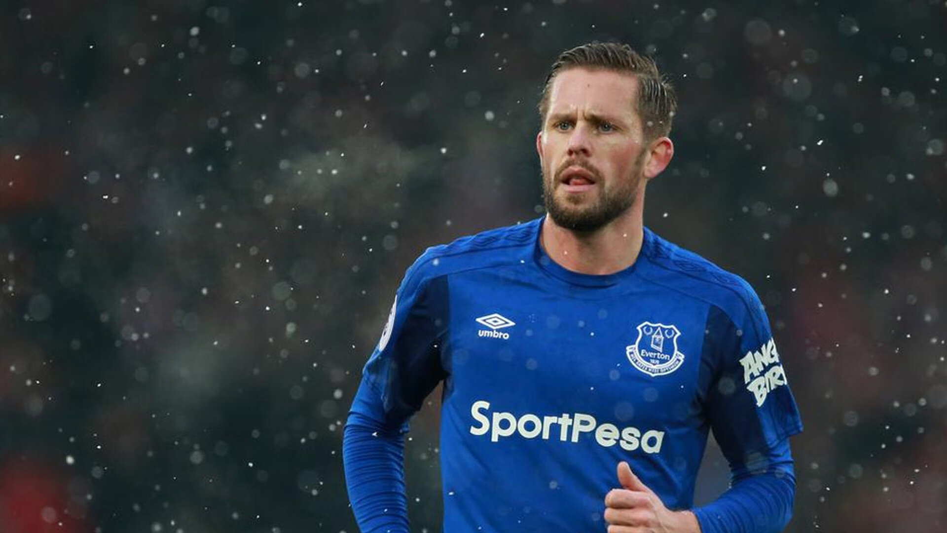 切特·霍姆格伦，当沉默的雷霆在洛杉矶炸响