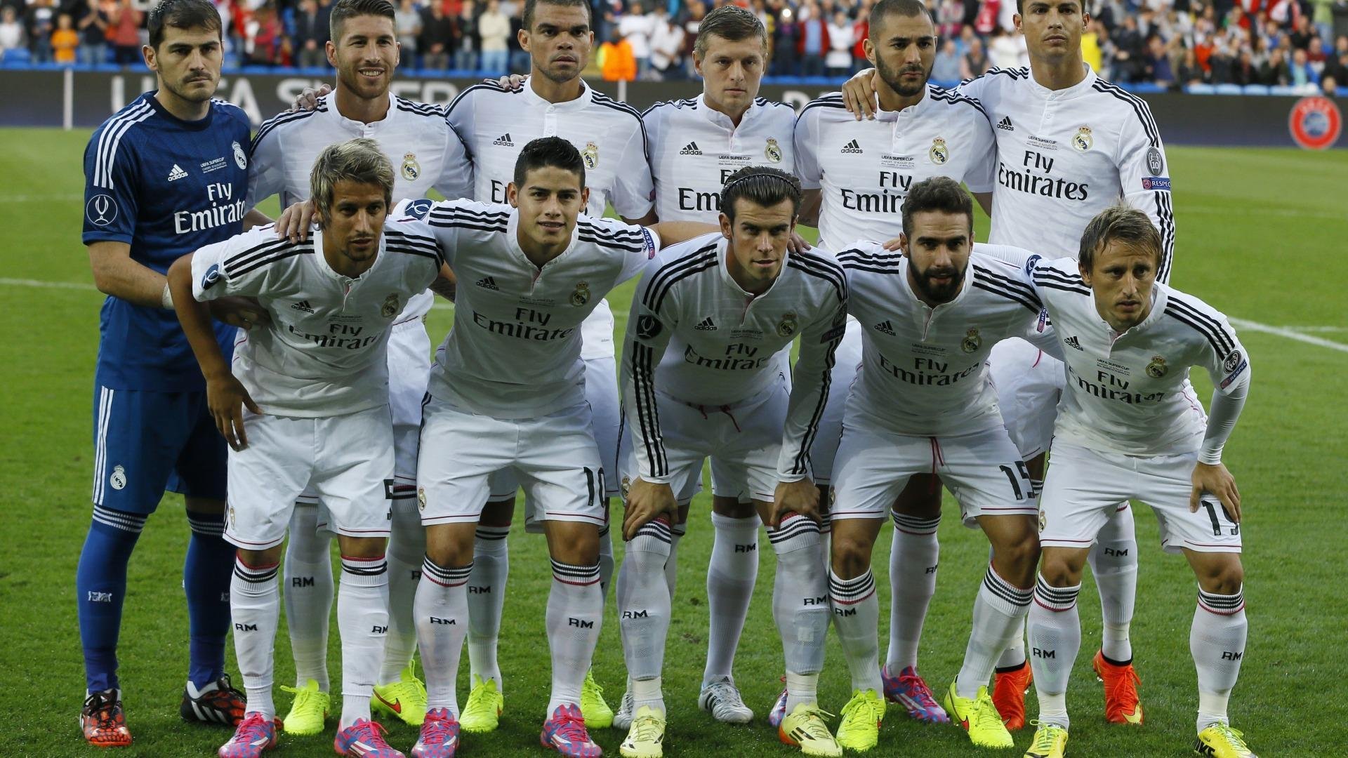 2026世界杯焦点战，当骑士连续得分压制猛龙，足球场上的篮球智慧